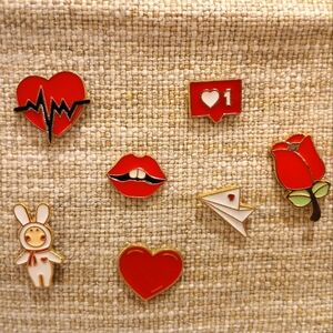 NWOT Lot of 7 Valentine Themed Enamel Pins